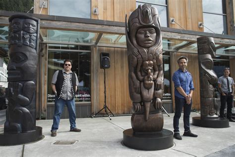 New bronze posts preserve Tlingit, Haida and Tsimshian art | Juneau Empire