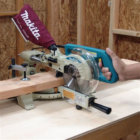 Makita LS0714 Quad 10 Amp 7/12-Inch Sliding Compound Miter Saw Review - Cordless Drill Kit