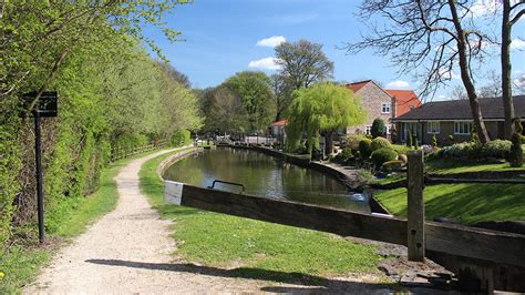 Chesterfield Canal - Places to go | Lets Go With The Children