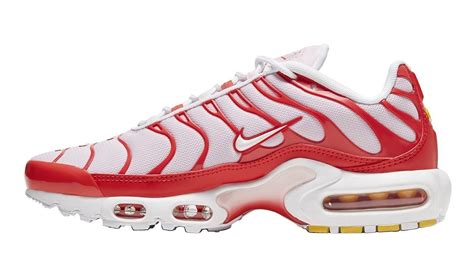 Nike Air Max Plus Returns in Simple White/Red Rendition | HOUSE OF HEAT