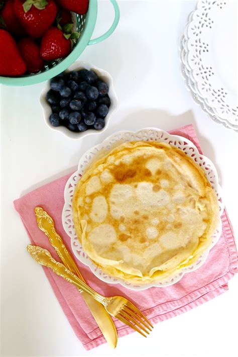 {VIDEO} Easy Pancake Mix Crêpes (Classic, Savory & Sweet) - The Lindsay Ann