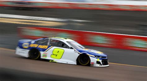 Chase Elliott Wins 2020 NASCAR Cup Series Championship, Makes History ...