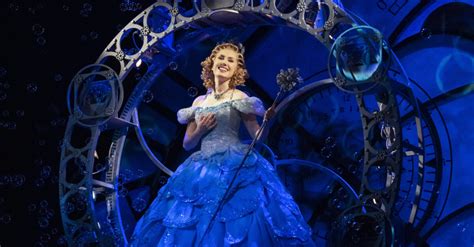 Broadway's Wicked Welcomes a New Glinda February 14 | Playbill