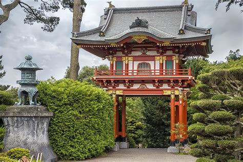 Gateway - Japanese Tea Garden - Golden Gate Park Photograph by Adam Romanowicz - Fine Art America