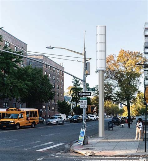 New 32-Foot LinkNYC Towers Approved for Some Areas; Historic Group ...