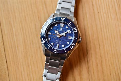 Hands-on: The Grand Seiko Diver Spring Drive Blue Ushio SLGA023