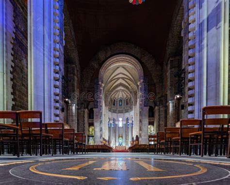 Interior View of the Cathedral Church of Saint John the Divine ...