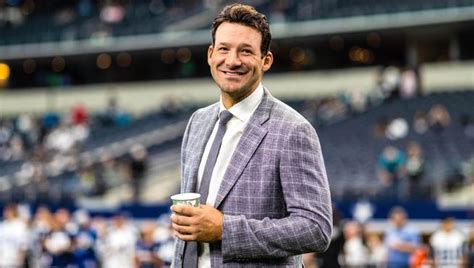 Former Dallas Cowboys Quarterback Tony Romo Stars on Super Bowl ...