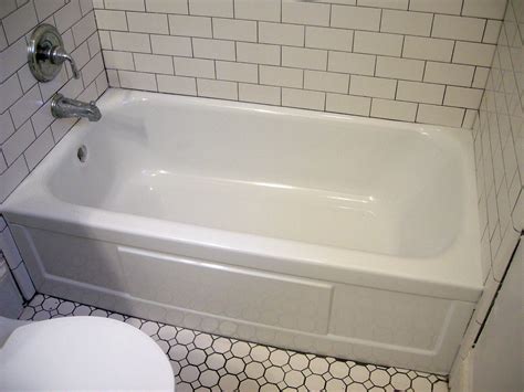 Refinished bathtub – Ontario Park Bungalow Blog