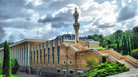 Islamic Cultural Center of Rome | IRCICA