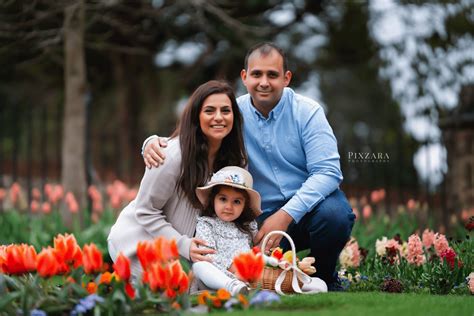 What To Wear To A Family Photoshoot 2023 — Guildford Family Photographer Surrey | Pixzara ...