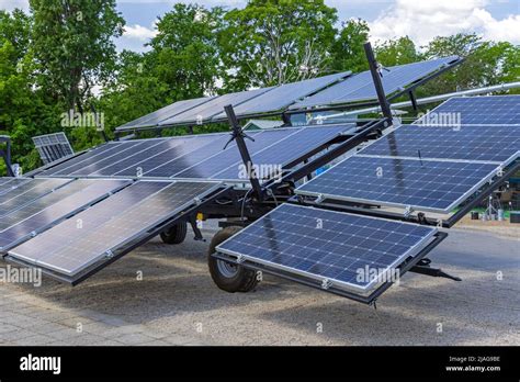 Large Solar Panels Trailer Mobile Power Solution Stock Photo - Alamy