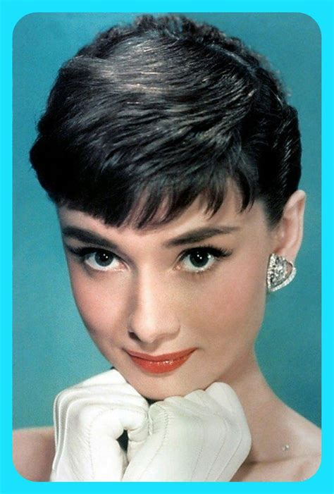 3822 best Audrey Hepburn and look alikes images on Pinterest | Breakfast at tiffanys, Beautiful ...