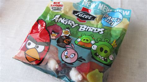 Karkkiblogi: Fazer Angry Birds Party Sized