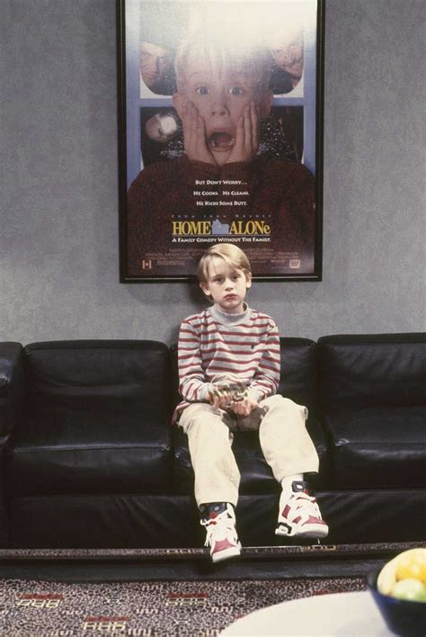 Macaulay Culkin, 1990 | Винтажные плакаты, Ретро логотипы, Старые плакаты