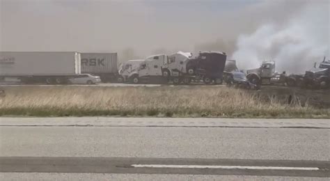 I-55 in Illinois shut down for dust storm, 'large' pileup crash