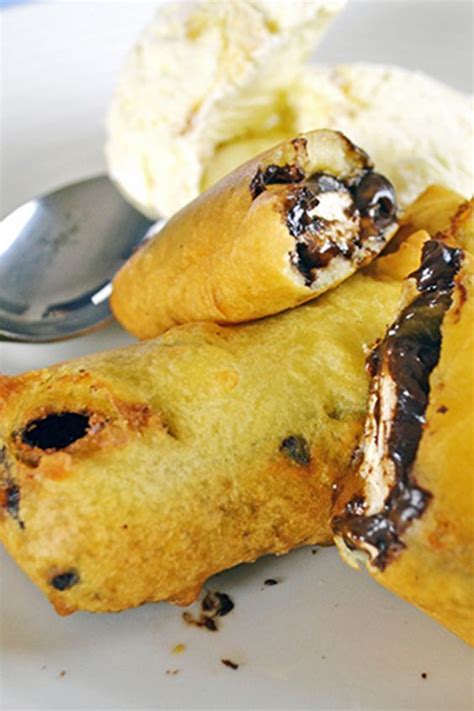 A Simple Irresistible Deep Fried Mars Bar Recipe | Recipe | Deep fried, Fair food recipes, Dog ...