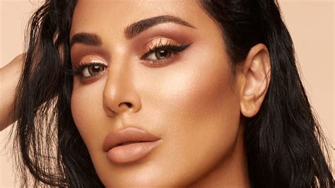 Huda Beauty Debuts Nude Eye Palettes for Every Skin Tone — Nude Obsessions Palette | Allure