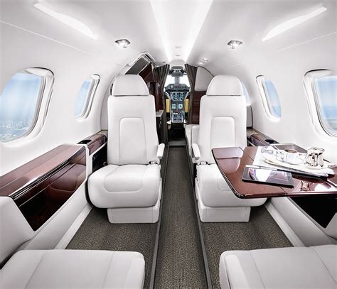 Embraer Phenom 300 Interior