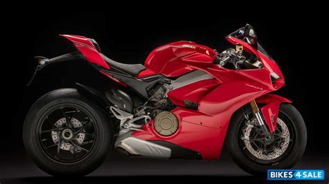 The Panigale V4: New Symphony, Shaped By The Wind - Bikes4Sale