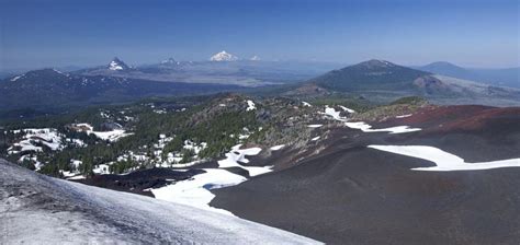 Let's Return the Cascade Volcanoes to Their Original Names | Discover Magazine