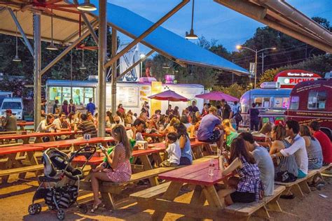 Austin’s Amazing Food Truck Parks & Lots | Roaming Hunger