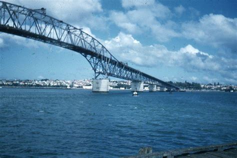 Auckland Harbour Bridge - Hamilton Libraries