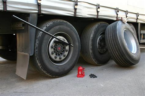 Roadside Truck Repair in Neoga, IL, 62447 by Our Car Mechanic