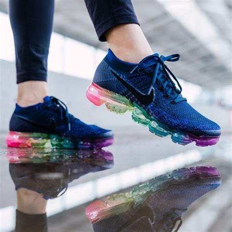 Nike Air Vapormax Flyknit Be True Women's Sneakers » Petagadget