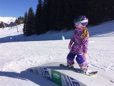 Spring is great for kids snowboarding? Advice from MINT Snowboarding