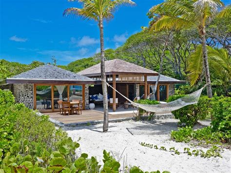 Top 10 Luxury Resorts & Hotels in St.Vincent and the Grenadines - Luxury Hotel Deals