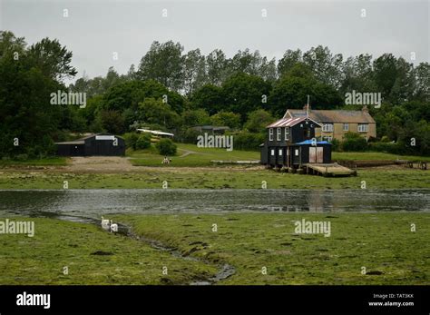 river medina Isle of Wight Stock Photo - Alamy