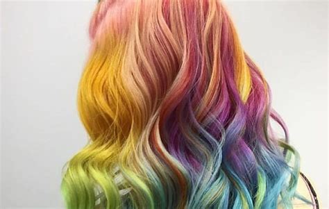 This New Hair Dye Changes Color When You Heat Style - Brit + Co