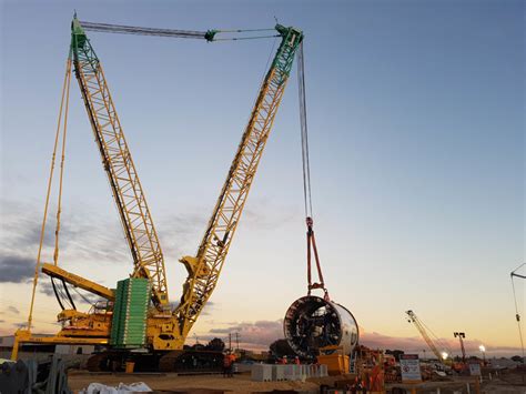 Manitowoc MLC650 Provides Heavy Lifting for Tunnel Boring Machine Assembly ⋆ Crane Network News