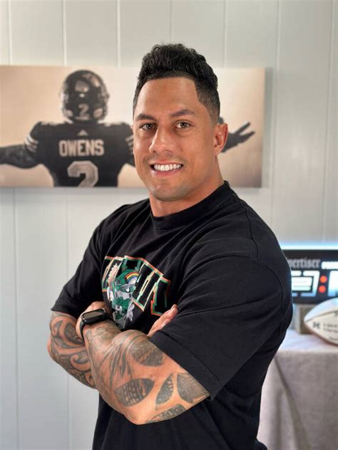 VIDEO: Chad Owens hosts ‘CO2 RUN DWN’ sports show | Honolulu Star-Advertiser