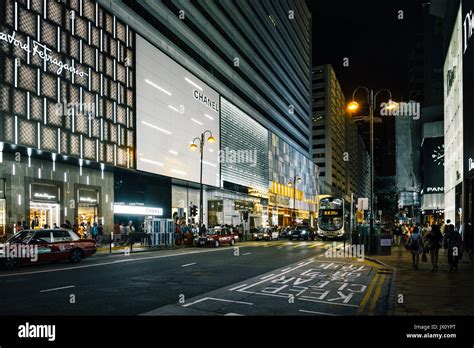 August 10, 2017, Tsim Sha Tsui, Hong Kong : Canton Road at night Stock Photo: 153685808 - Alamy