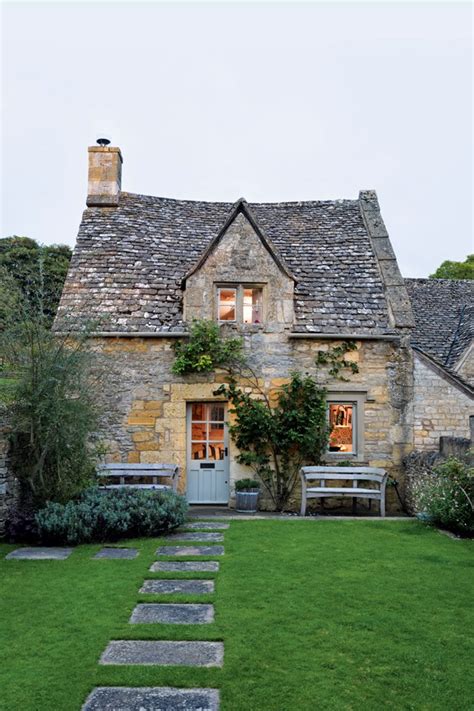 Eighteenth-Century Cottage In The Cotswolds | Architecture & Design