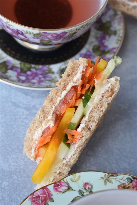 Vegetable Cream Cheese Tea Sandwiches | The Nutritionist Reviews