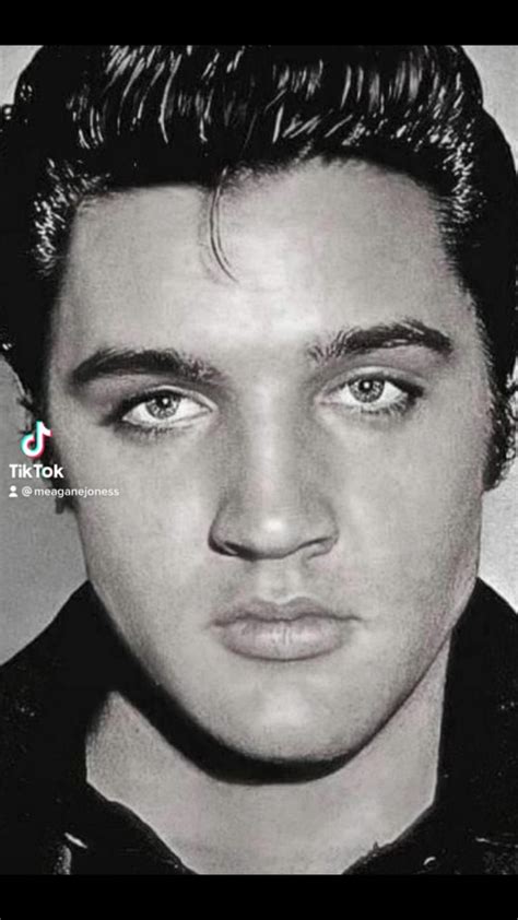 Elvis presley black and white photos – Artofit