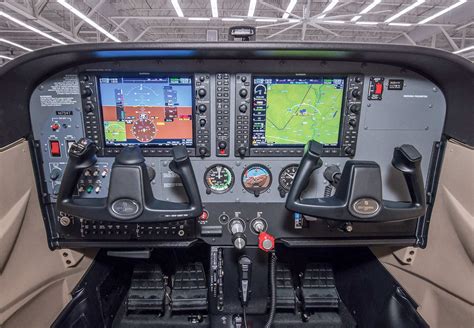 Cessna 172 Glass Cockpit