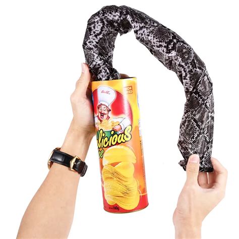 Funny Simulated Crisps Shocking Snake Novelty Gag Toys Surprising Props ...