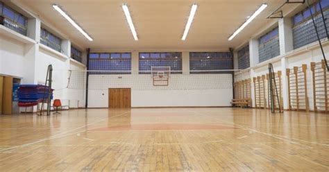 When Physical Education Is Cut, Who Picks Up the Slack? | NEA