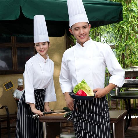 chef clothing: Chef Coat: Prominent and Pronounced Part of the Chef Uniform!