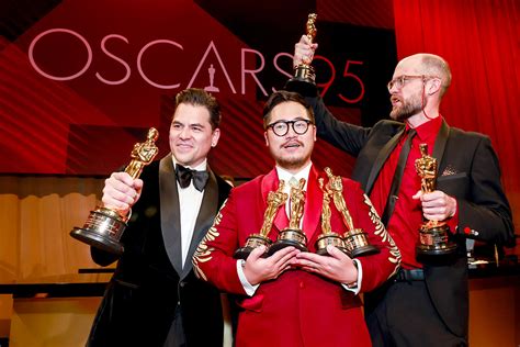 10 Best Moments From The Oscars - Rediff.com movies