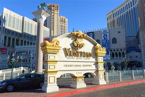 The Venetian Hotel Casino Entrance, Las Vegas, Nevada, USA Editorial Photography - Image of ...