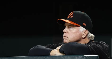 Buck Showalter Agrees to 3-Year Contract as Mets Manager; Replaces Luis Rojas | News, Scores ...