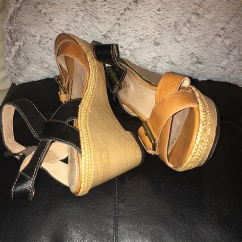 PIKOLINOS | Shoes | Pikolinos Leather Sandals | Poshmark