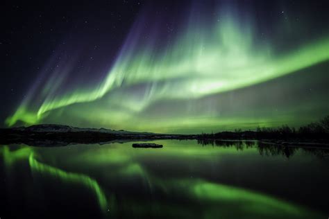 This Website will Alert You When You can See Aurora Borealis over Edmonton