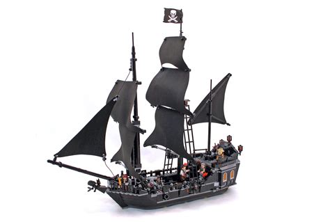 Black Pearl - LEGO set #4184-1 (Building Sets > Pirates > Piratesofthe Caribbean)