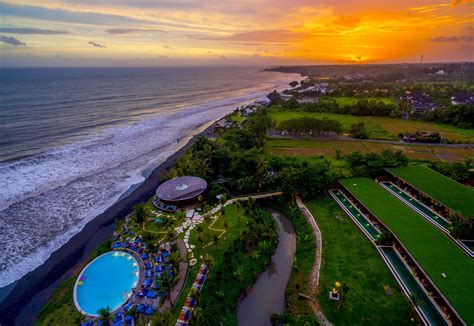 Komune Resort & Beach Club Bali | Keramas Surf Resort | Perfect Wave